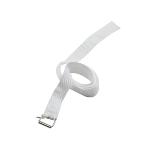 Polipropilén heveder, 1,2 m hosszú, 2,5 cm széles, fém kapoccsal – erős, időjárásálló rögzítőszalag ipari és háztartási felhasználásra