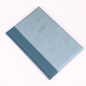 Határidőnapló Linett B/5, heti fehér lapokkal kék-türkiz Realsystem 2026.