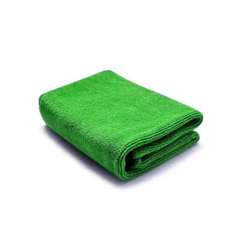 Zöld színű, 32 × 32 cm-es, 300 g/m² mikroszálas törlőkendő (MUT32Z), háztartási és irodai tisztításhoz
