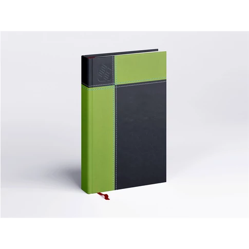 Határidőnapló Prémium M A/5, napi krémszínű lapokkal zöld Realsystem 2026.