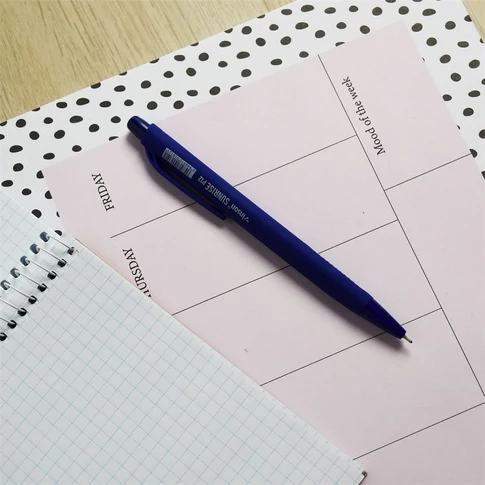 Vinson Sunrise P12 nyomógombos golyóstoll, 0,7 mm heggyel, kék tintával, vegyes színű testtel, 36 db-os display kiszerelésben